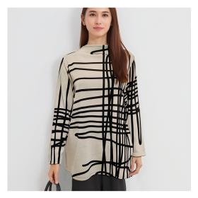 手書き風プリントカットソーチュニック