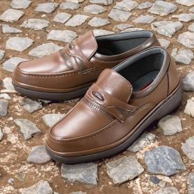 軽快・しなやか４Ｅレザーシューズ