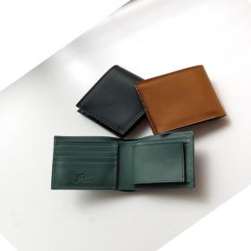 ＜Ｆｏｇｌｉａ＞オイルレザー二つ折り財布