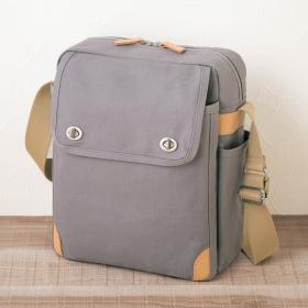 〈豊乃岡帆布〉帆布のＡ４縦型レトロショルダーバッグ