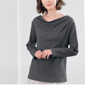 ドレープネックプルオーバー